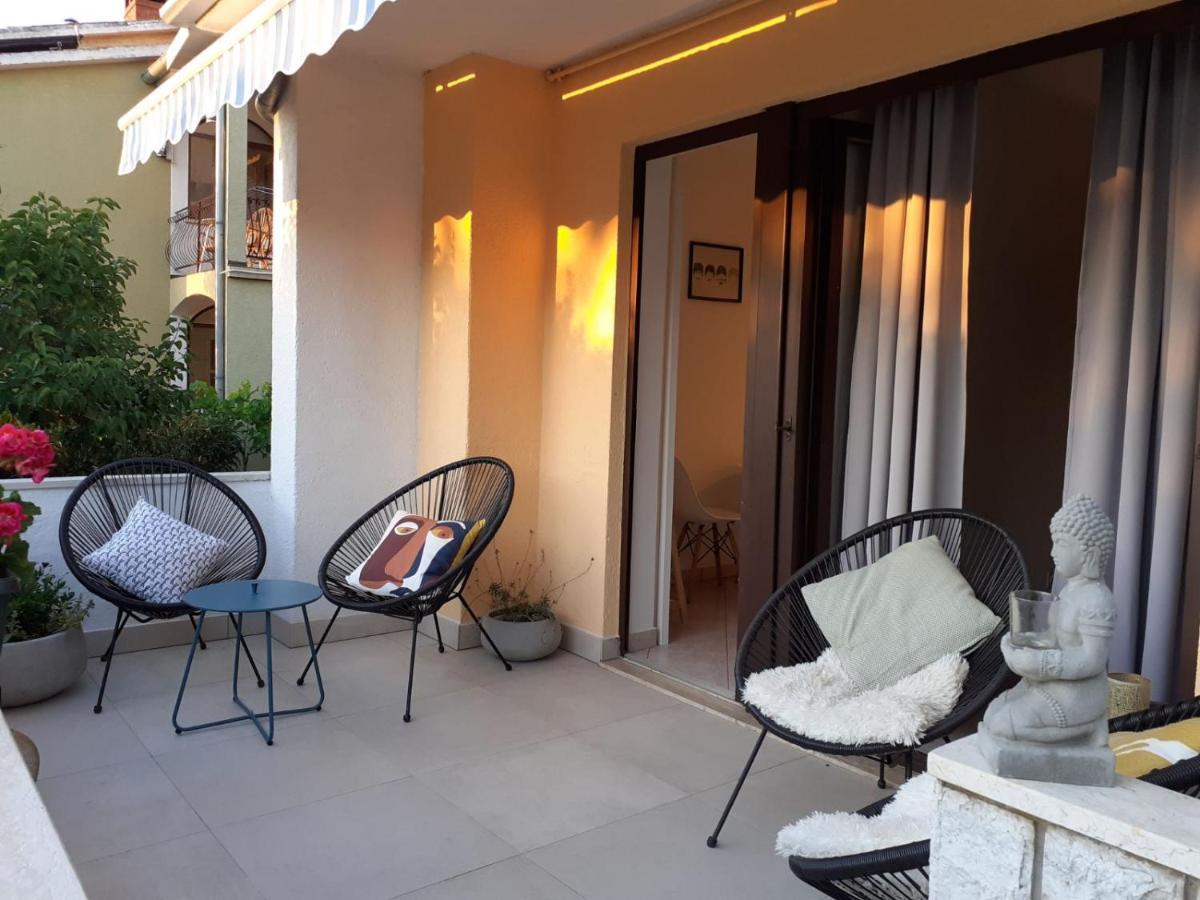 Apartman Bowie & Apartment Morgan Poreč Buitenkant foto